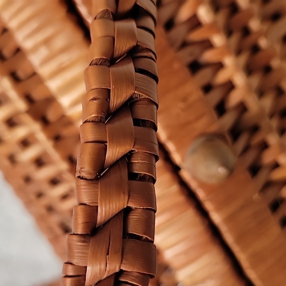 Vintage Basket Purse - Picture 11 of 12